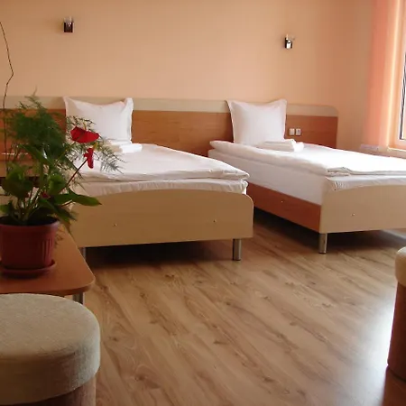 калифорния Hotell