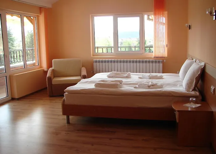 калифорния Hotel Pavel Banya